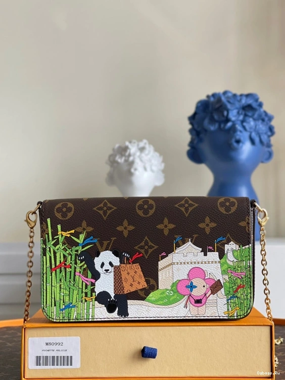 POCHETTE VUITTON FÉLICIE LOUIS 0108